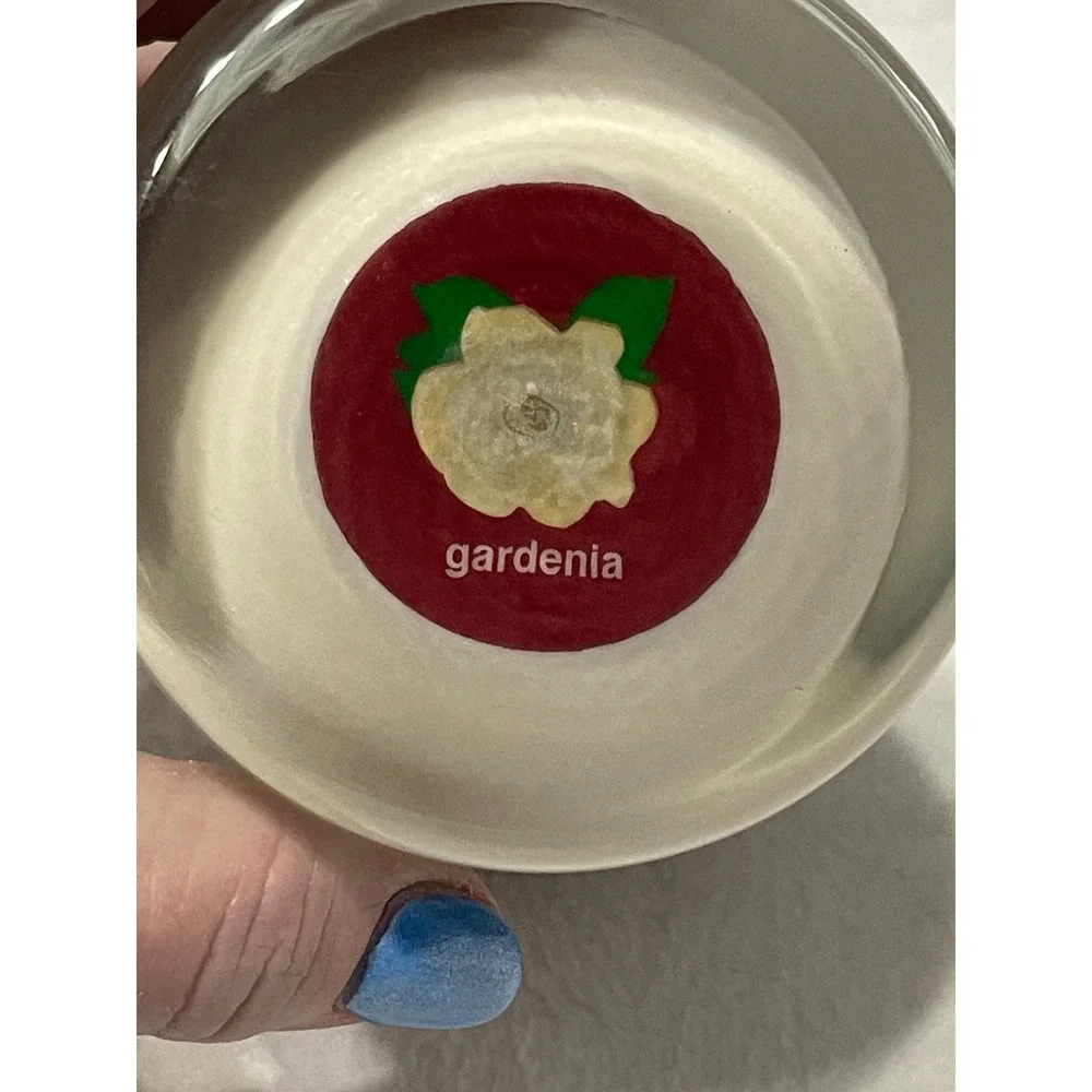 Pure by‎ Chico's Gardenia Premium Soy Candle 10 oz Glass Jar Boxed